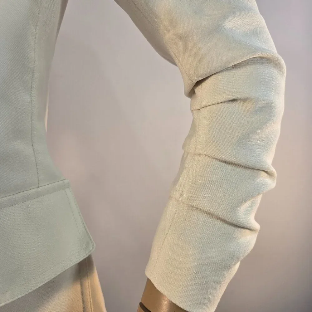 DKNY Donna Karan Rushed Sleeve One Button Blazer Size 2 Beige Color